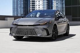 Review Toyota Camry 2026